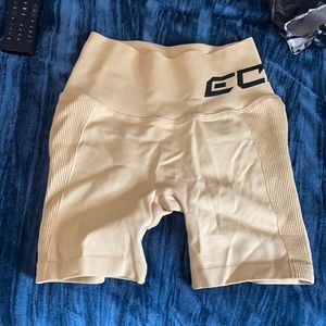 brand new ECHT Arise Scrunch Shorts